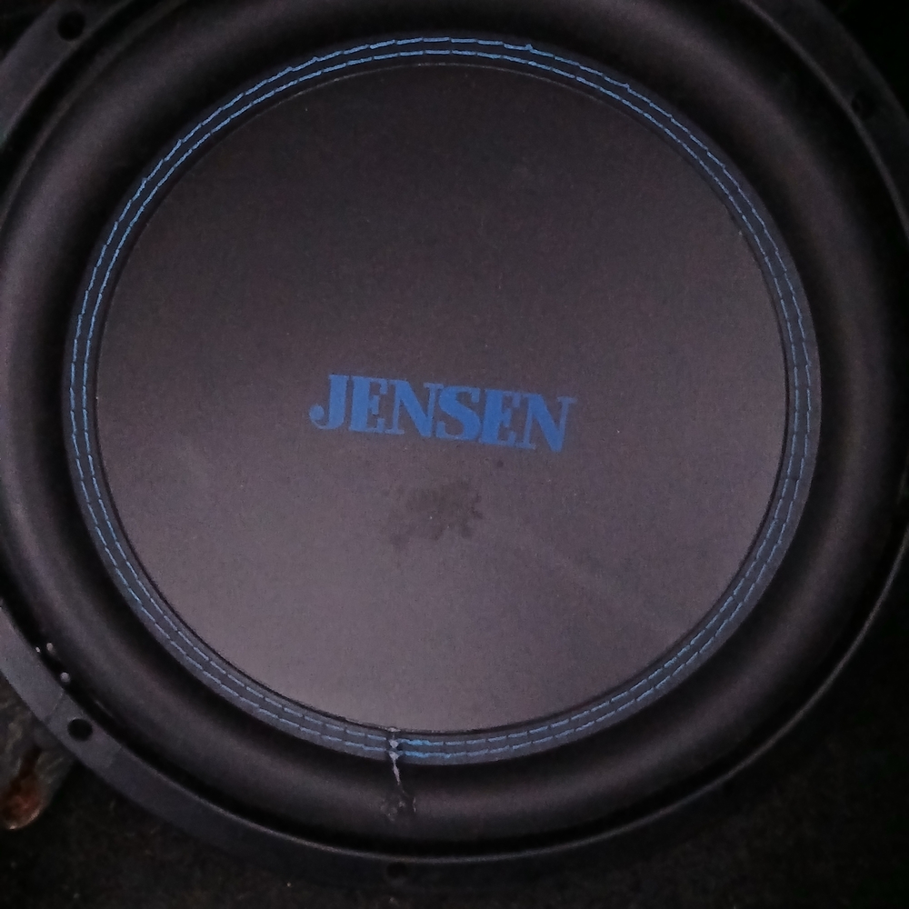Jensen Black Speaker with Blue Detailing